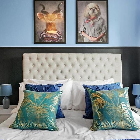 فيلا Leek Woottonفي The Stylish Warwick Abode - Balcony - Garden المظهر الخارجي الصورة
